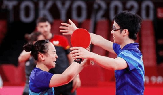 的高压进攻 的高压进攻