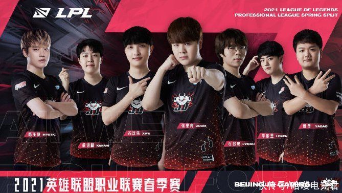 更是全队智 更是全队智