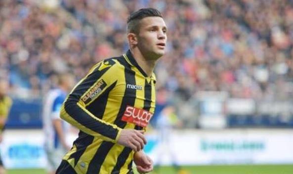 累迈向胜利 累迈向胜利